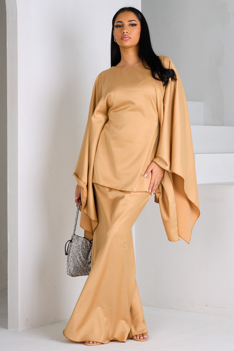 2-piece set poncho + camel satin skirt