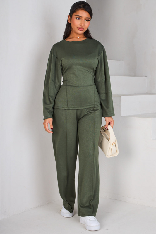 2-piece sets sweater + khaki pants